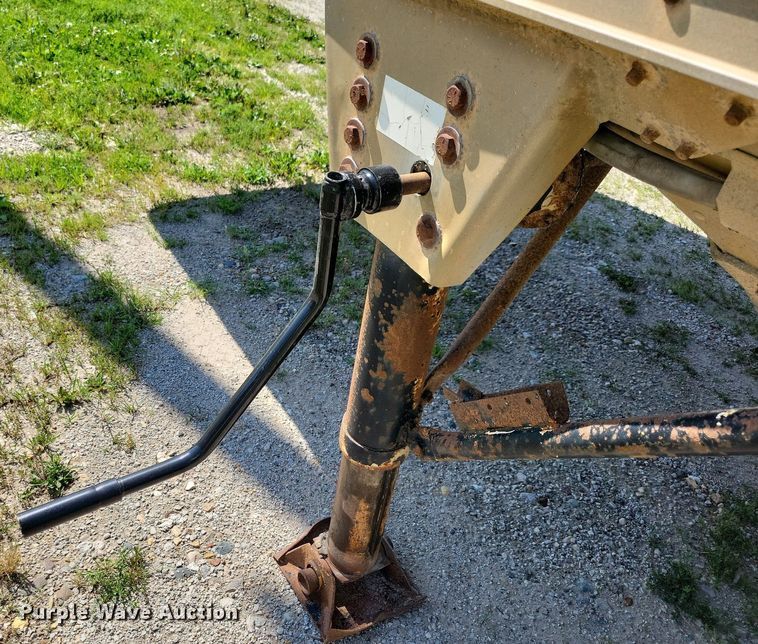 image for item JO9215 1988 Timpte  grain trailer