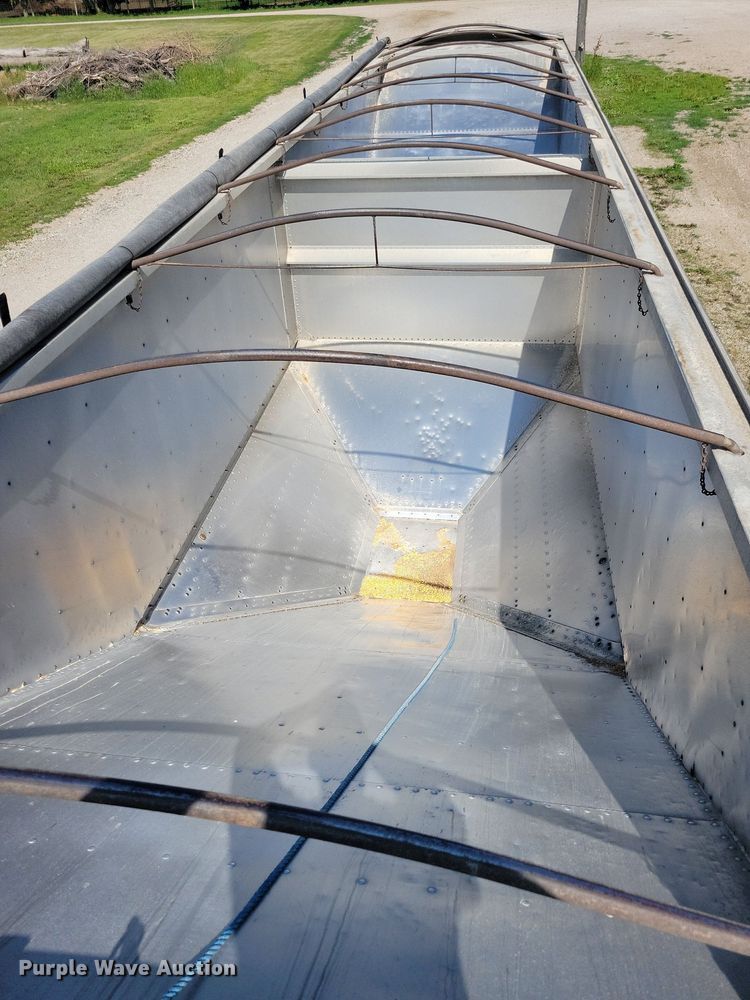 image for item JO9215 1988 Timpte  grain trailer