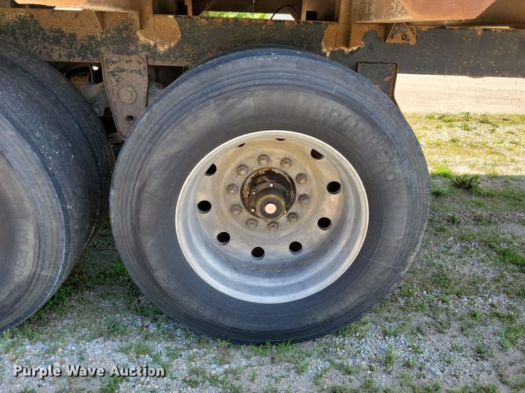 image for item JO9215 1988 Timpte  grain trailer