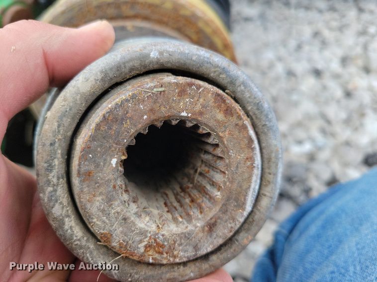 image for item JO9239 John Deere HX15  batwing rotary mower