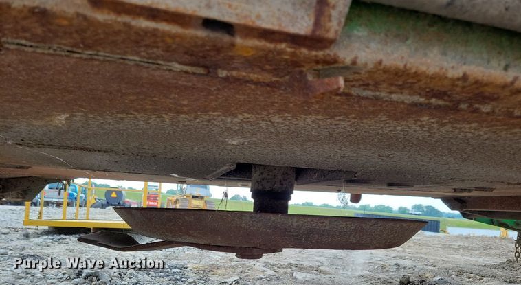 image for item JO9239 John Deere HX15  batwing rotary mower