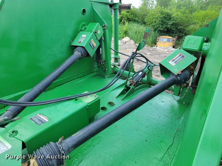 image for item JO9239 John Deere HX15  batwing rotary mower