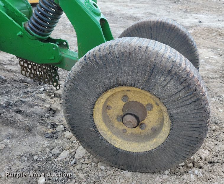 image for item JO9239 John Deere HX15  batwing rotary mower