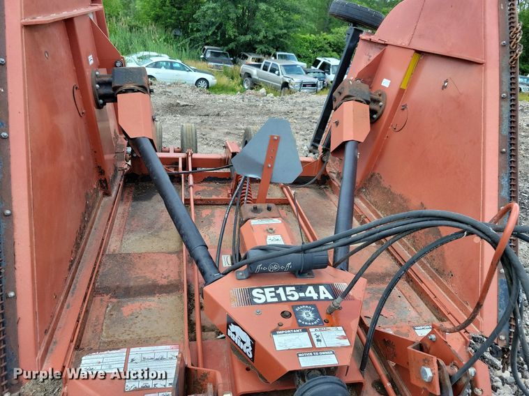 image for item JO9240 Rhino SE15-4A  batwing rotary mower