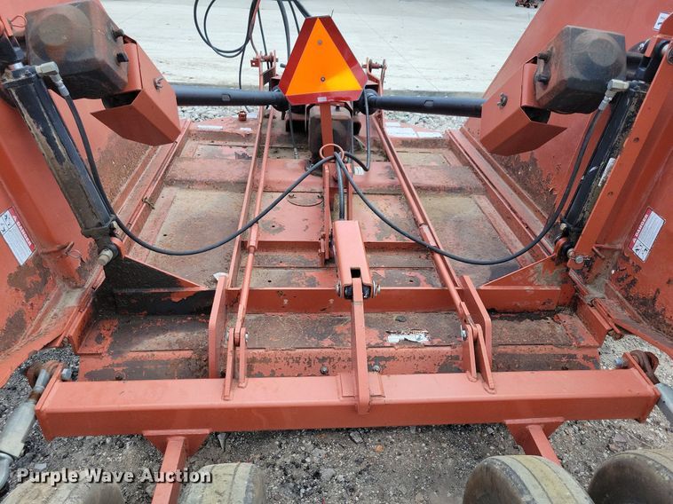 image for item JO9240 Rhino SE15-4A  batwing rotary mower