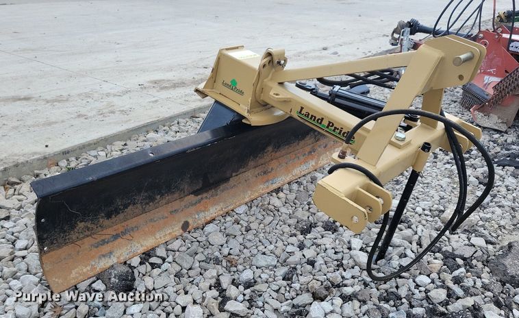 image for item JO9241 Land Pride RB3584  blade