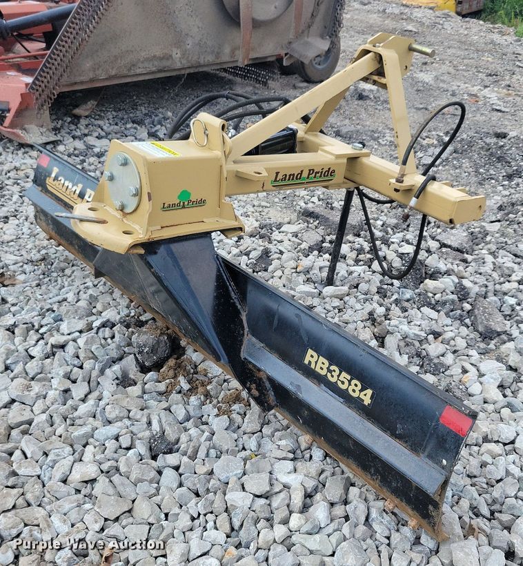 image for item JO9241 Land Pride RB3584  blade