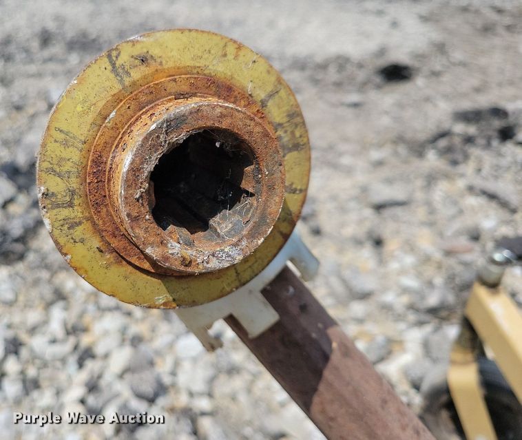 image for item JO9244 Land Pride FDR2584  rotary mower