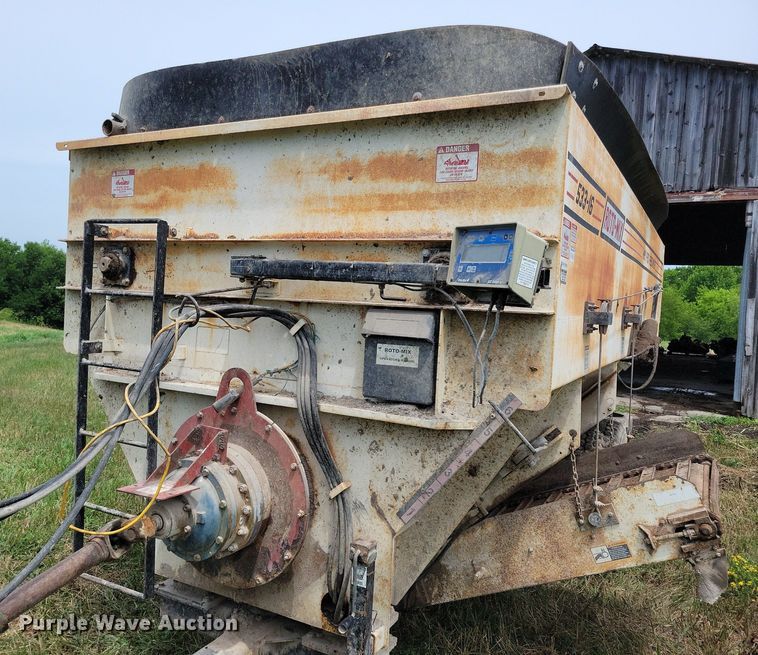 image for item JO9258 RotoMix 533-16  feed mixer