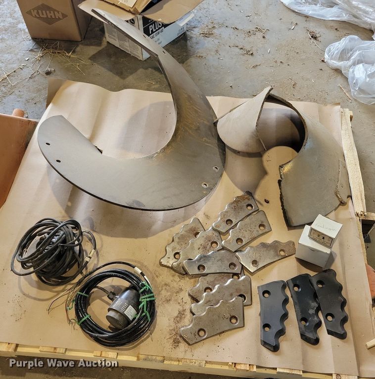 image for item JO9258 RotoMix 533-16  feed mixer