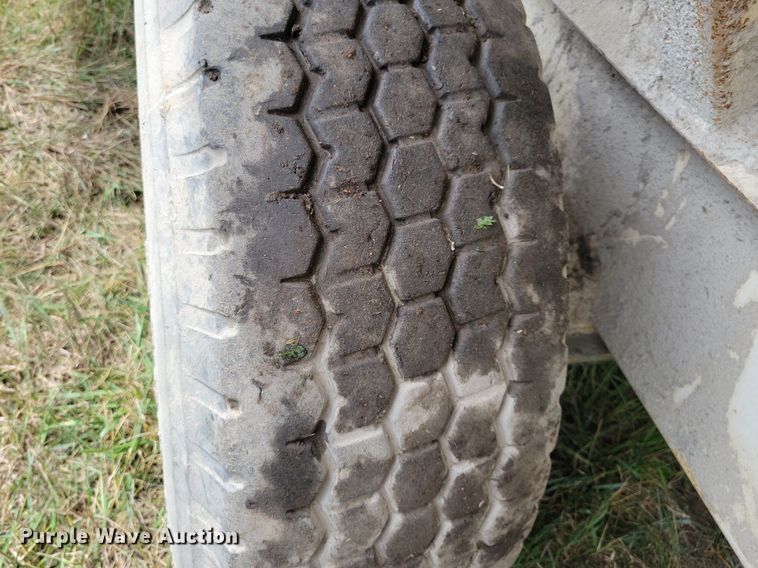 image for item JO9258 RotoMix 533-16  feed mixer