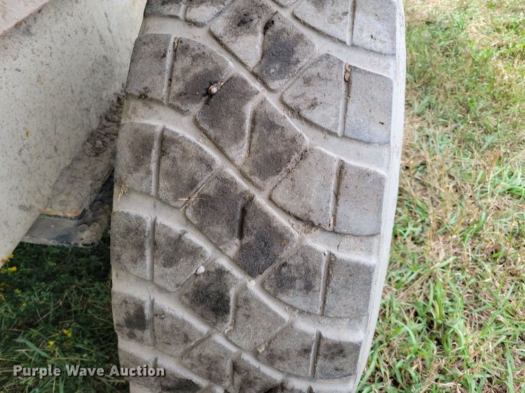 image for item JO9258 RotoMix 533-16  feed mixer