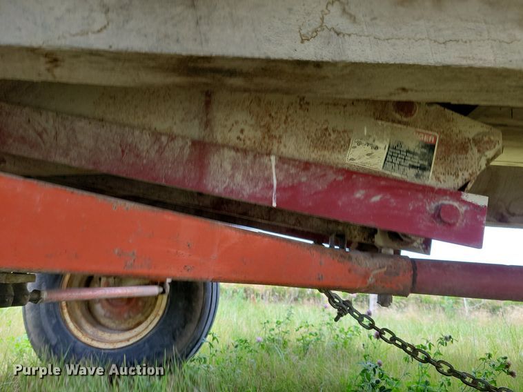 image for item JO9259 Kory 8278  silage dump wagon