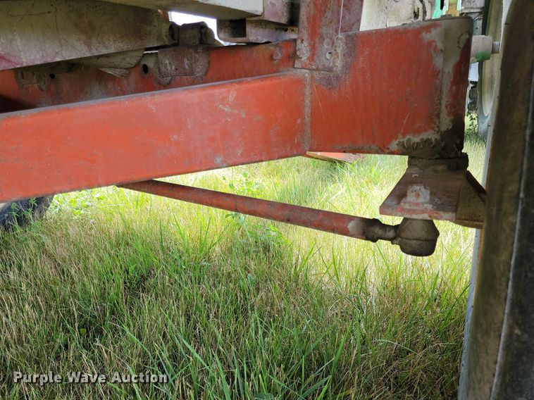 image for item JO9259 Kory 8278  silage dump wagon