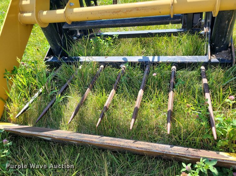 image for item JO9263 HLA BK60  round bale cutter