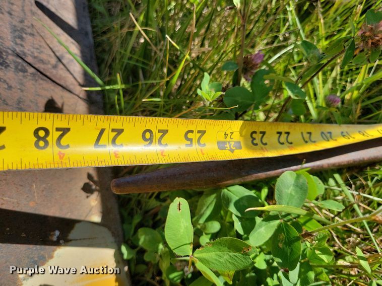 image for item JO9263 HLA BK60  round bale cutter