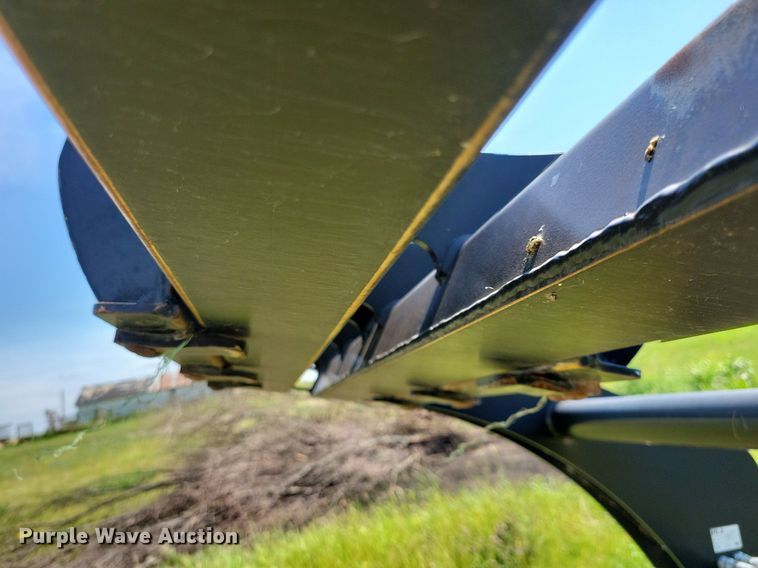 image for item JO9263 HLA BK60  round bale cutter