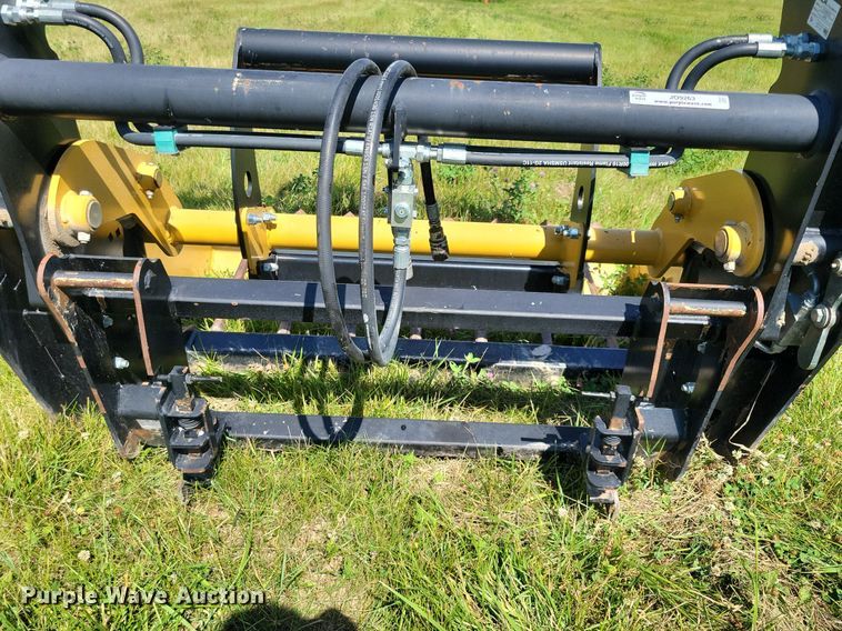 image for item JO9263 HLA BK60  round bale cutter