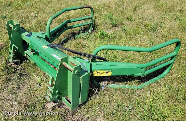 image for item JO9264 2013 McHale R5  bale grabber