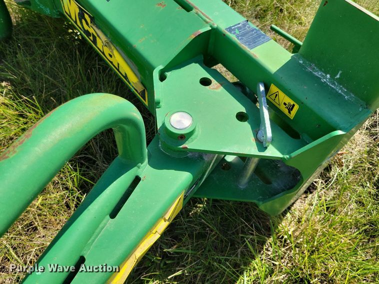 image for item JO9264 2013 McHale R5  bale grabber