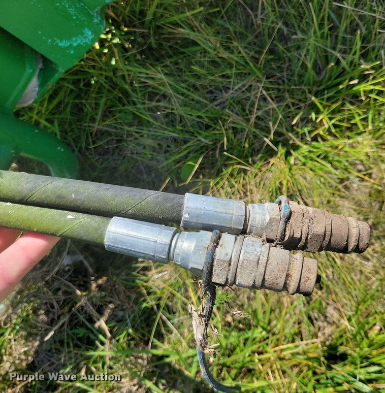 image for item JO9264 2013 McHale R5  bale grabber