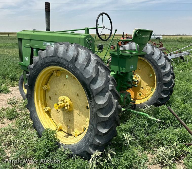 image for item KM9870 John Deere 60  tractor