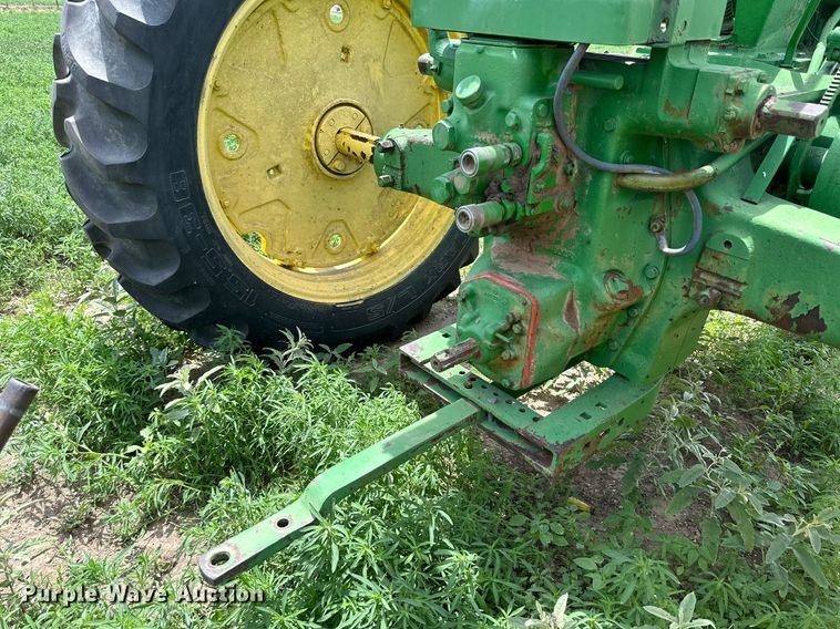 image for item KM9870 John Deere 60  tractor