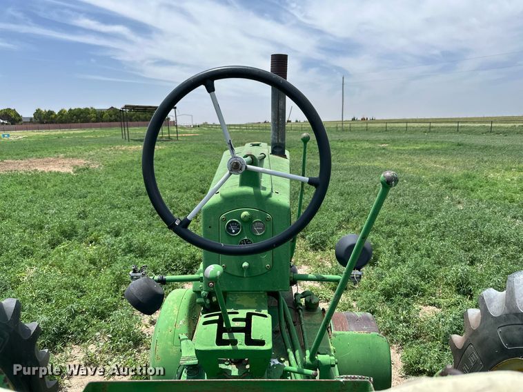 image for item KM9870 John Deere 60  tractor