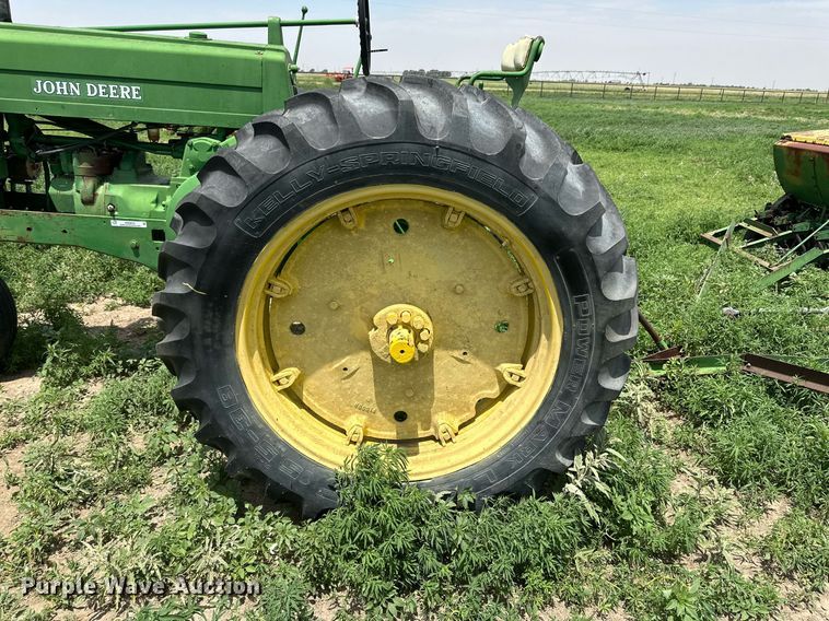 image for item KM9870 John Deere 60  tractor