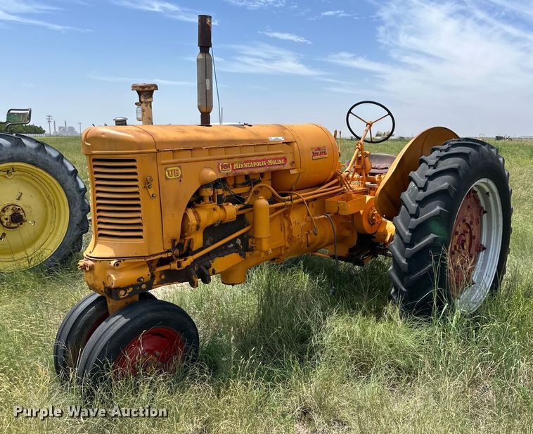 image for item KM9873 Minneapolis Moline UB  tractor