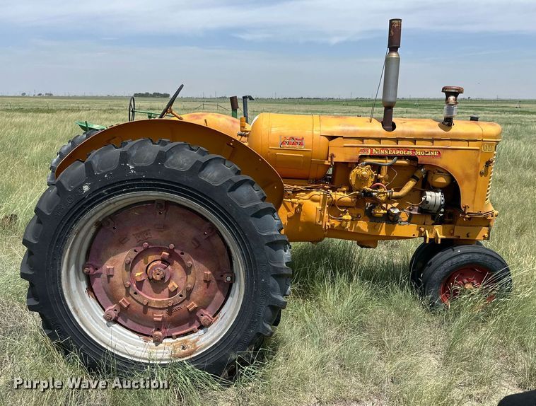 image for item KM9873 Minneapolis Moline UB  tractor
