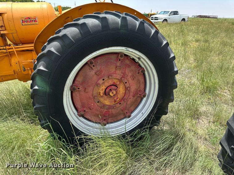 image for item KM9873 Minneapolis Moline UB  tractor