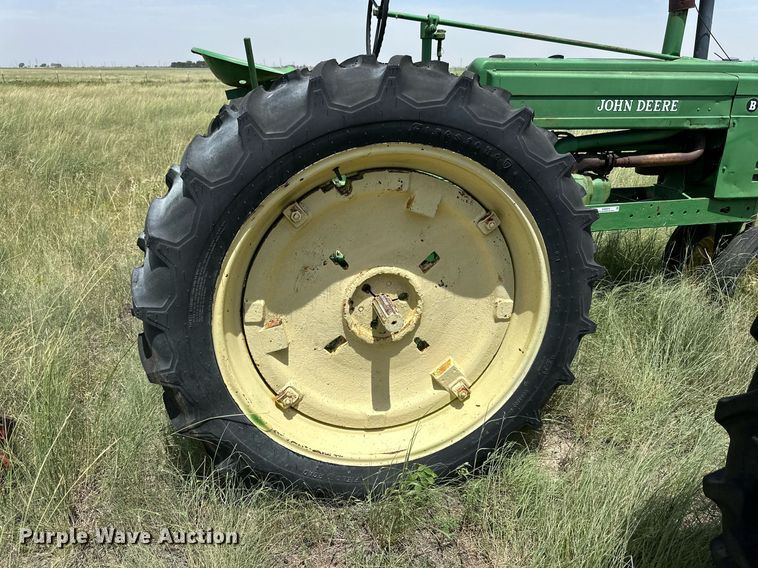 image for item KM9874 1944 John Deere B  tractor