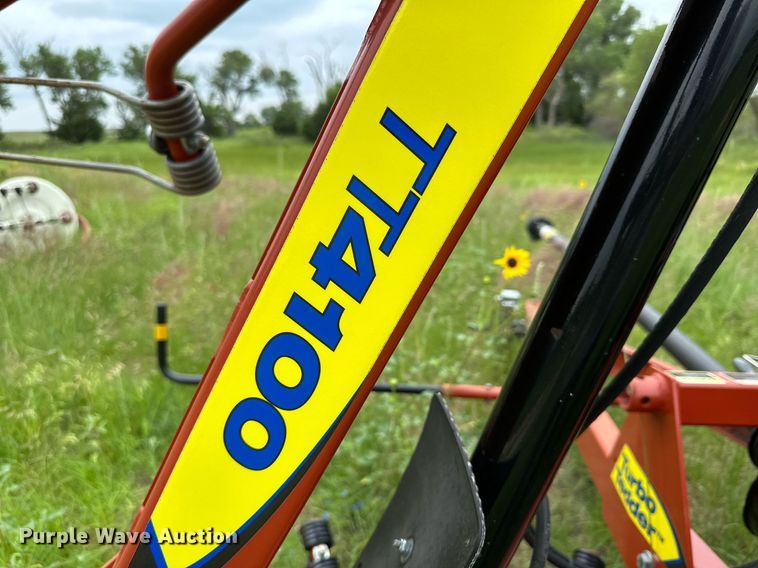 image for item KM9917 Pequea Turbo Tedder TT4100  hay tedder