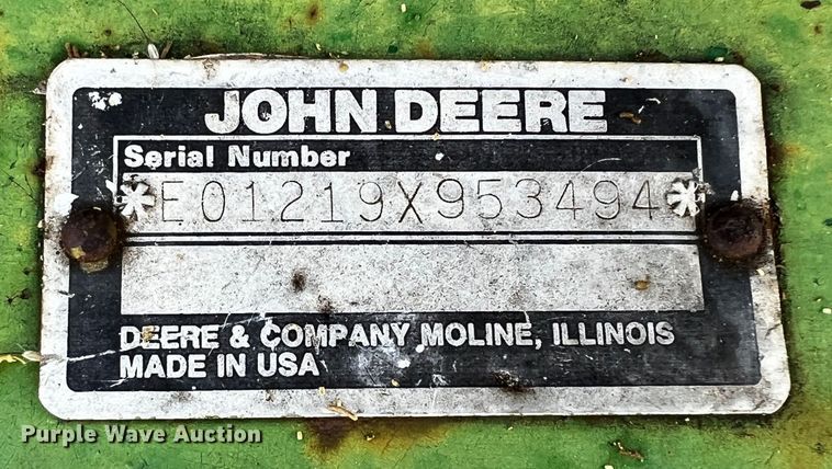 image for item LF9325 1993 John Deere 1219  swather / windrower