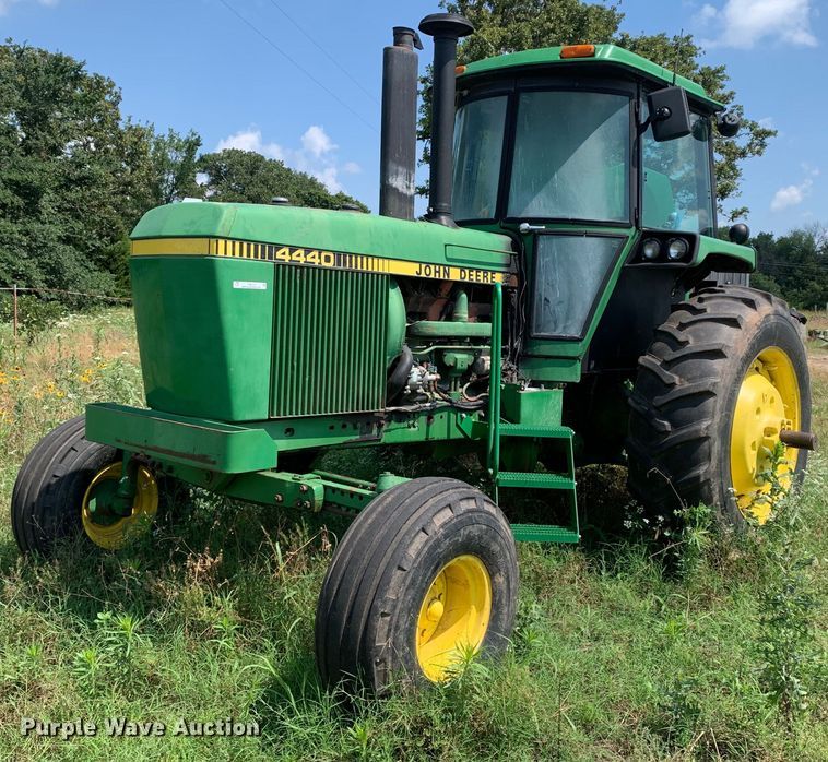 image for item LH9703 1980 John Deere 4440  tractor