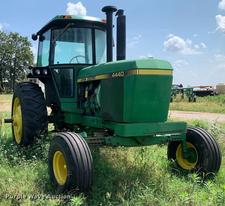 image for item LH9703 1980 John Deere 4440  tractor