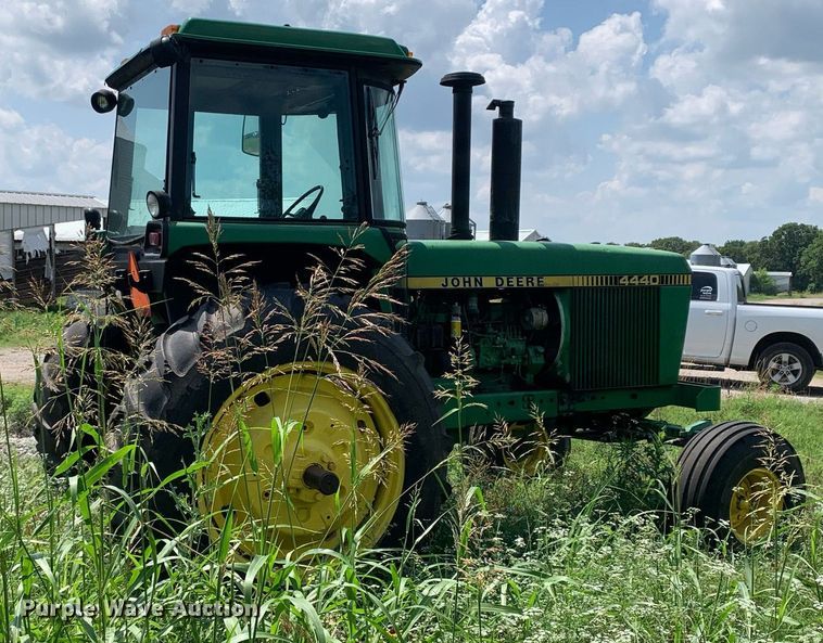 image for item LH9703 1980 John Deere 4440  tractor