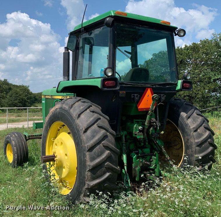image for item LH9703 1980 John Deere 4440  tractor