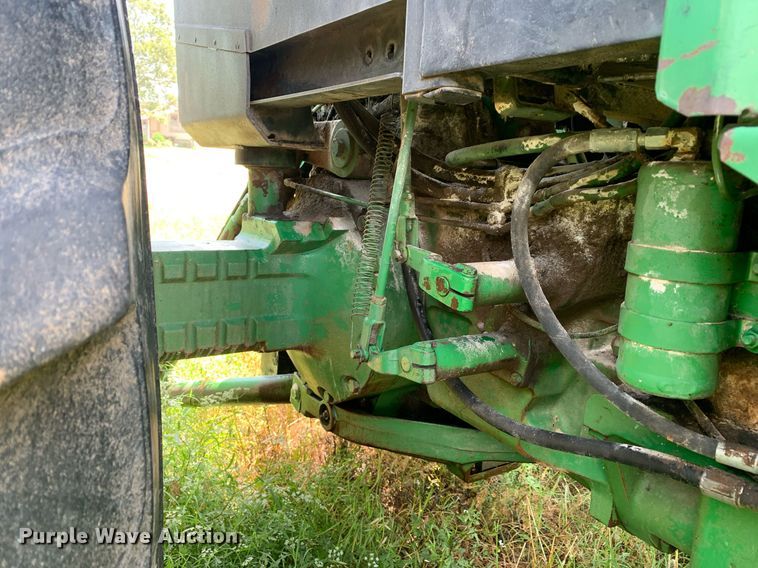 image for item LH9703 1980 John Deere 4440  tractor