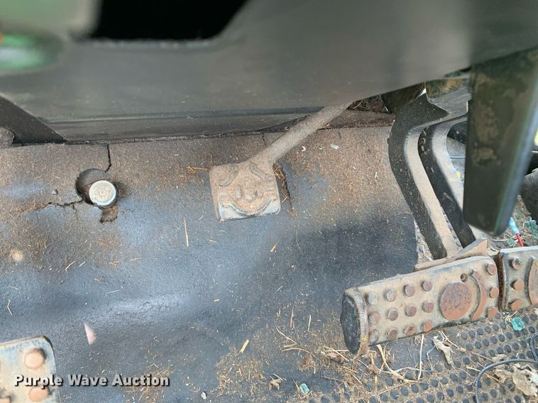 image for item LH9703 1980 John Deere 4440  tractor