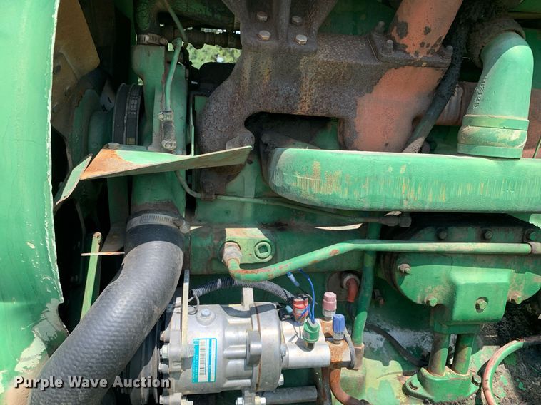 image for item LH9703 1980 John Deere 4440  tractor