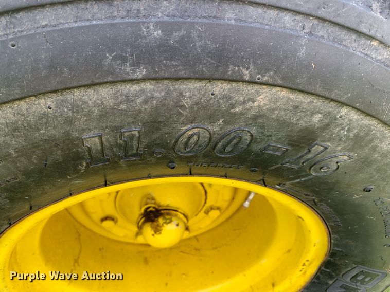 image for item LH9703 1980 John Deere 4440  tractor