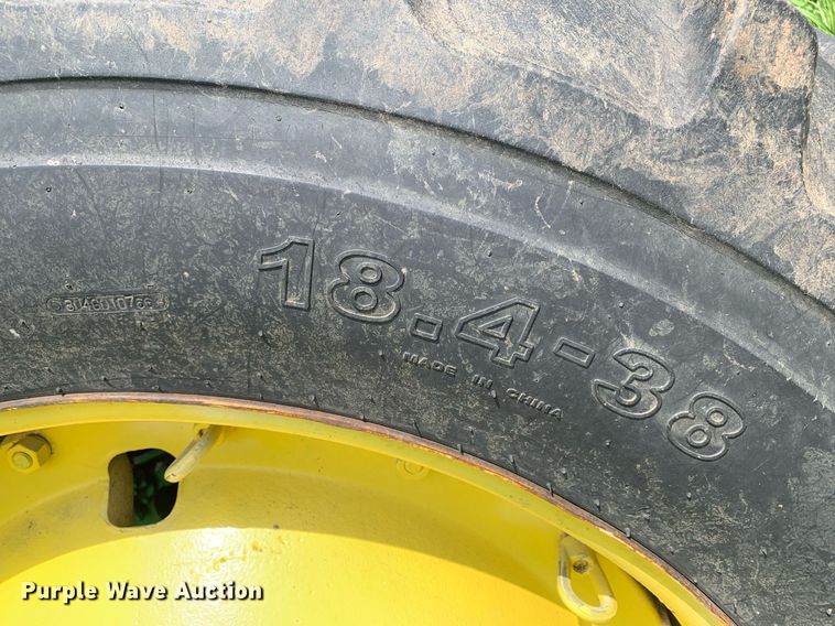 image for item LH9703 1980 John Deere 4440  tractor