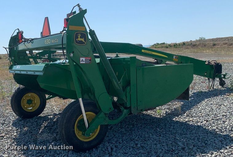 image for item LH9712 2018 John Deere 630  swather / windrower