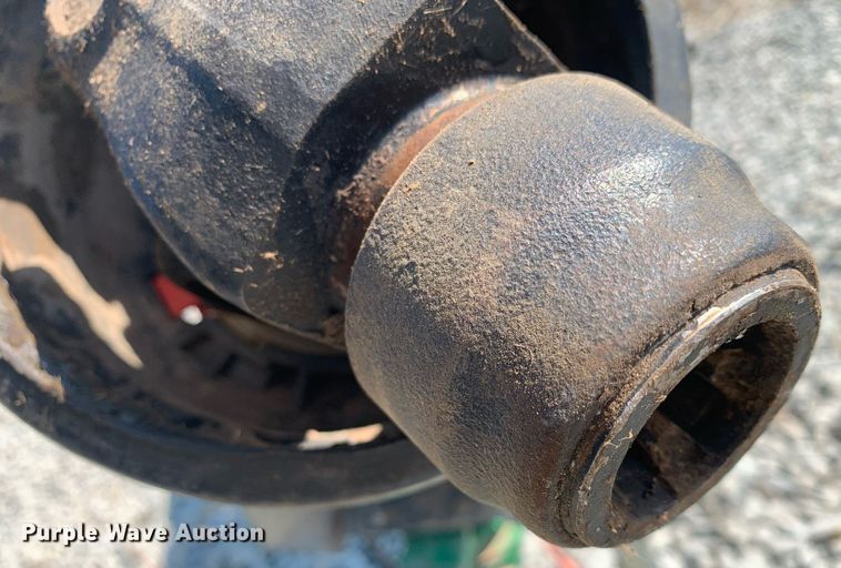 image for item LH9712 2018 John Deere 630  swather / windrower