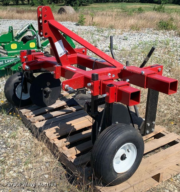 image for item LH9714 JM Shirk L 500  plastic mulch lifter