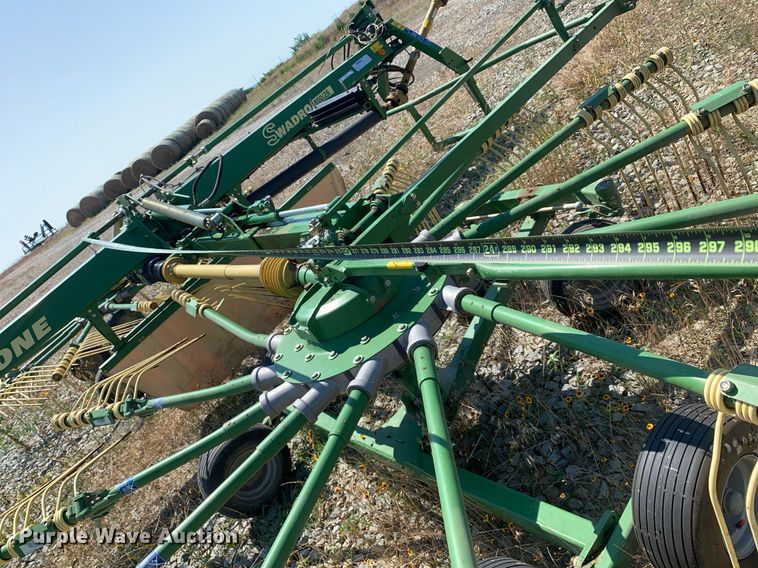 image for item LH9715 2012 Krone Swadro 800/26  rotary hay rake