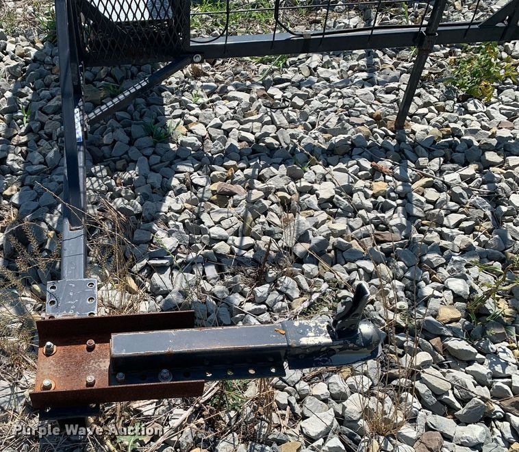 image for item LH9716 Safety Zone  calf catcher