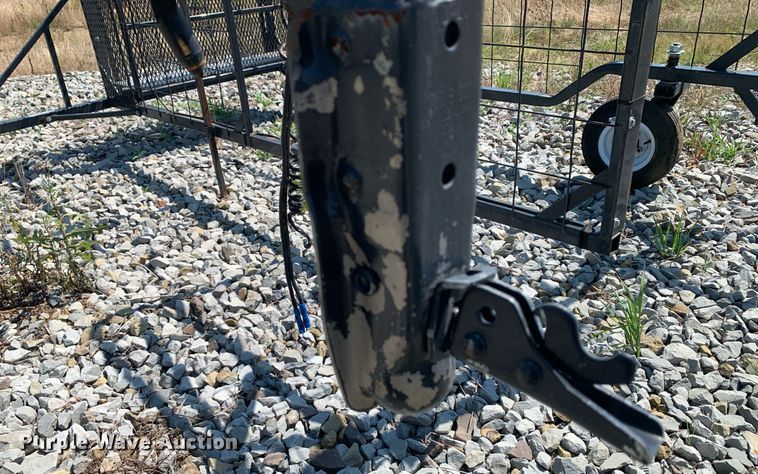 image for item LH9716 Safety Zone  calf catcher